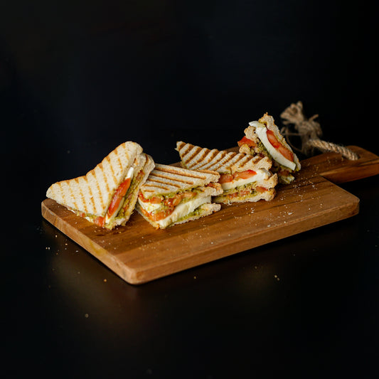 Pesto Bliss Caprese Club